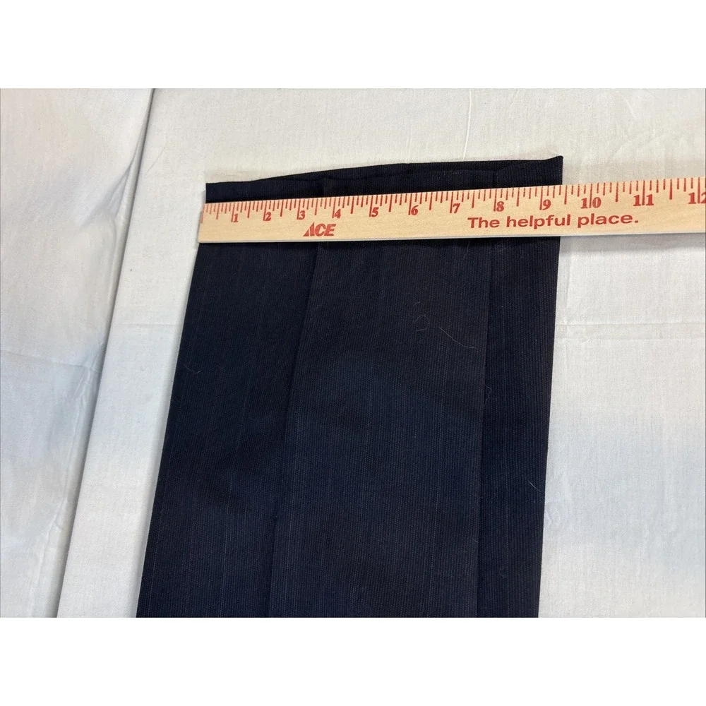 TownCraft Mens Pleated Front Dress Pants 36x30 Blue Pinstripe Wool Blend N2140